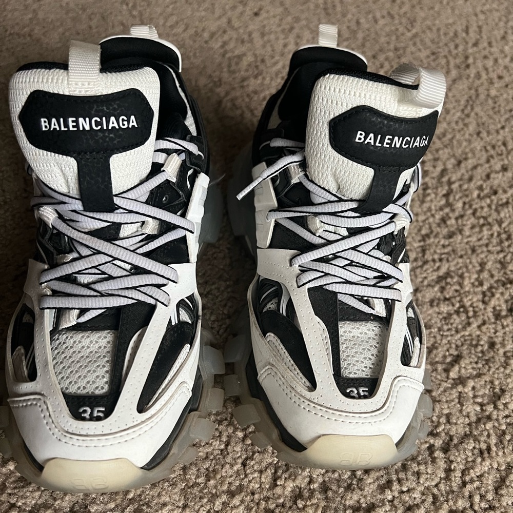 White & black Balenciaga track sneakers - Picture 2 of 4